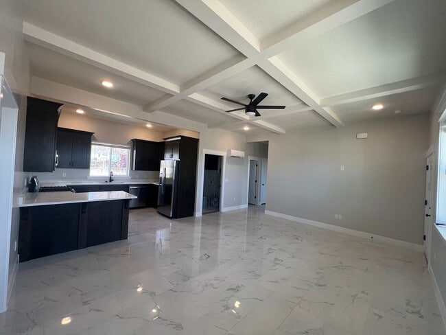 Photo - 4910 Wagon Wheel Dr E Unit 2 Bedroom