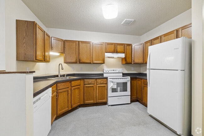 3BR, 2BA - 1,300SF - Kitchen
