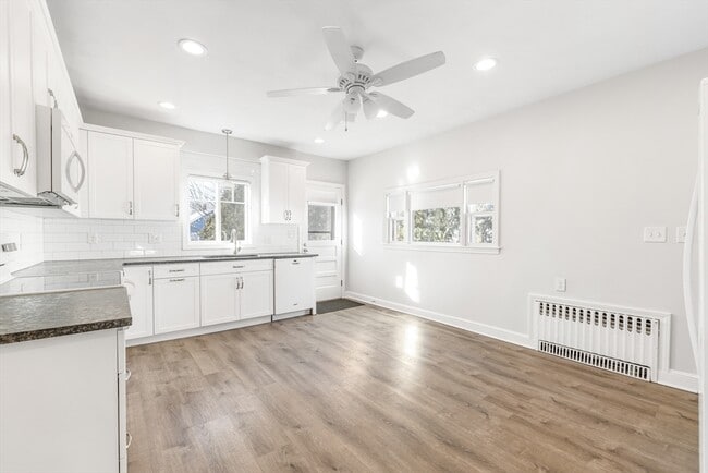 Photo - 33 Pearl St Unit 2