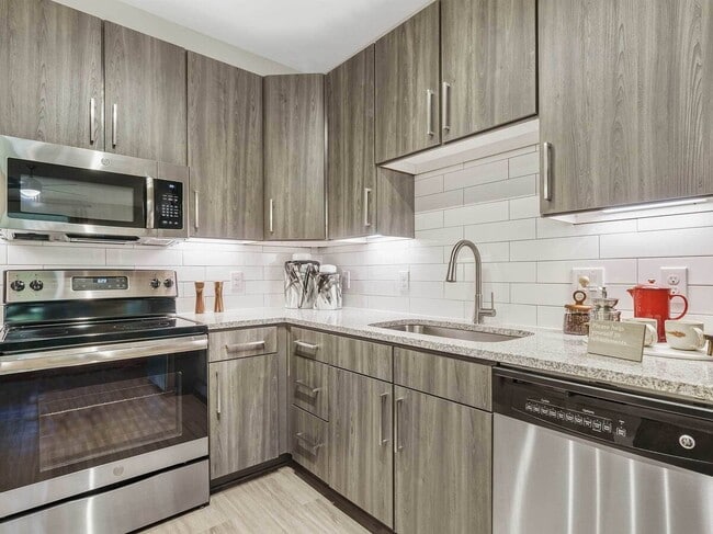 Photo - $500 Off Your Dream Apartment! Unit ADBC