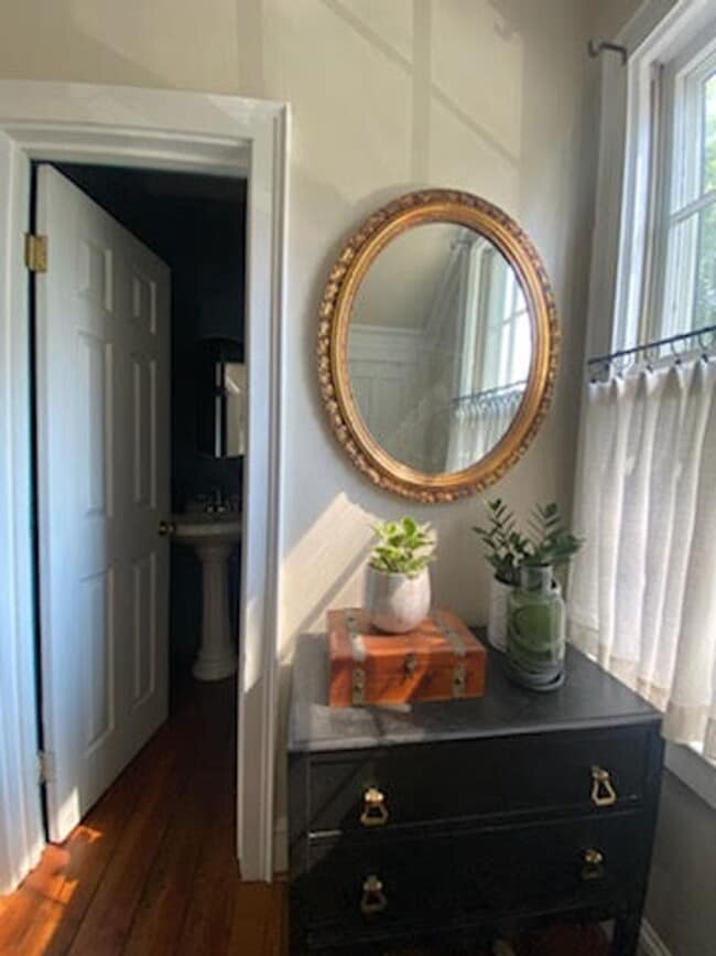 Photo - Beautiful historic 3BR/1.5BA Home in Downt...