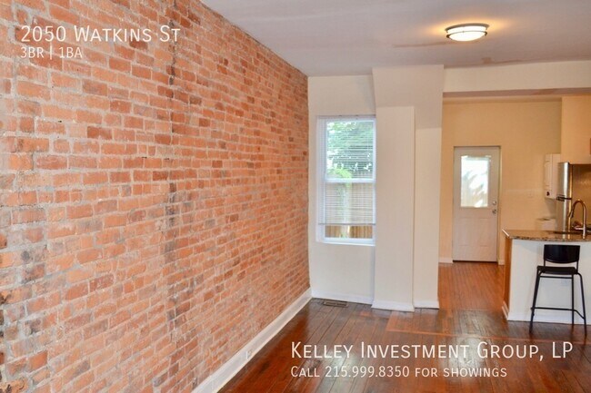 Photo - 2050 Watkins St