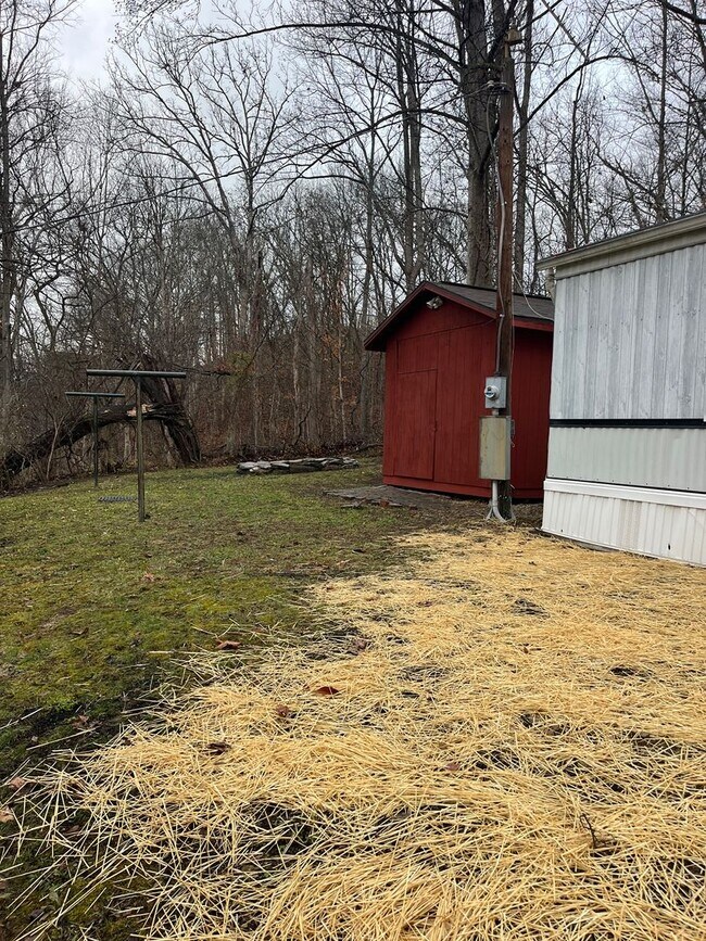 Photo - Secluded Open Floor Plan Mobile Home