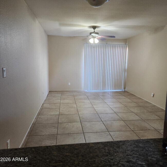835 N Granite Reef Rd Unit 18