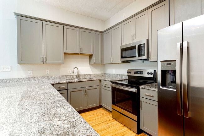 Building Photo - Hillmeade