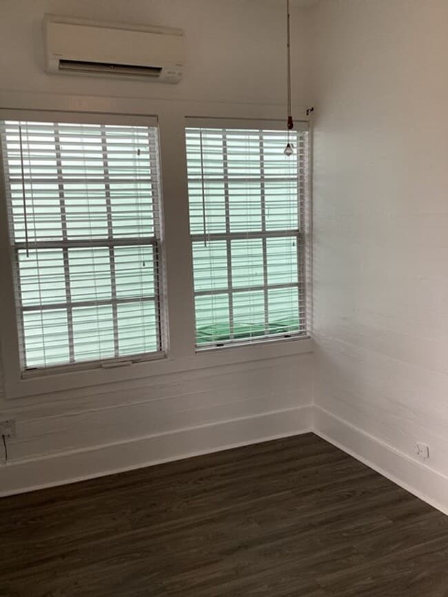 Photo - Old Town Location - 1 bed / 1 bath Apartment