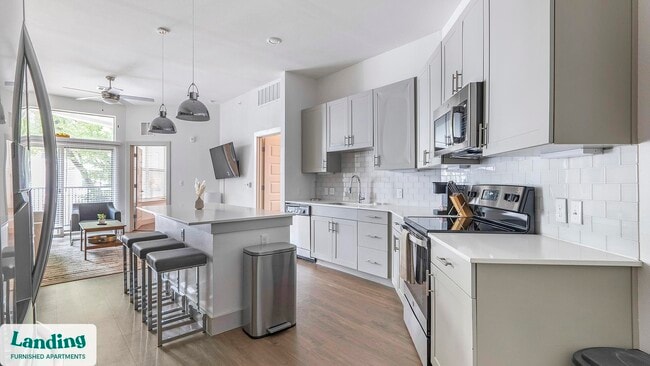 Photo - 2511 Montopolis Dr Unit 242