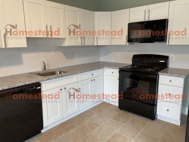 Building Photo - 1031 DeKalb St Unit A