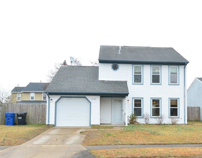 Building Photo - Gourmet Kitchen!