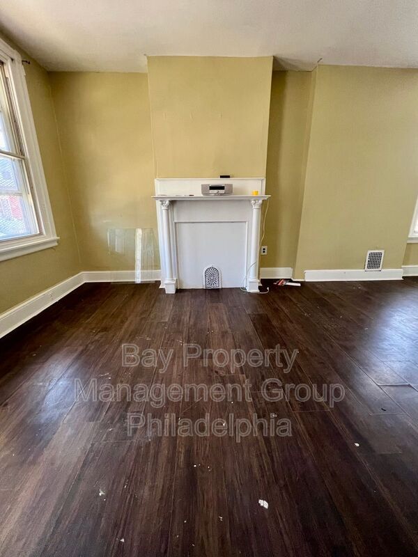 Photo - 1500 N Frazier St