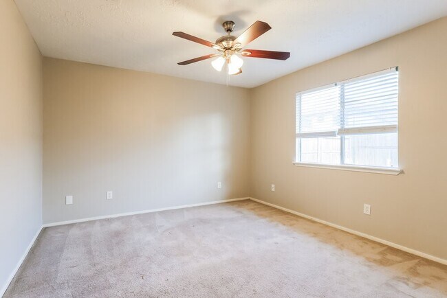 Photo - 4306 Owens Creek Ln