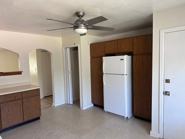 Photo - W162N11651 Park Ave Unit 3
