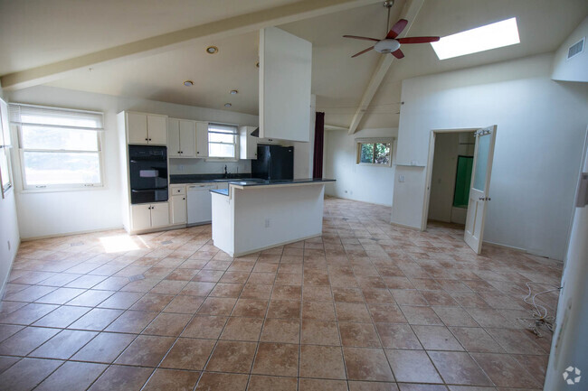 Building Photo - 1207 Bellevue Ave Unit 1 Rental