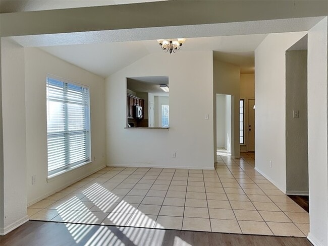 Photo - 2803 Seastrand Ln