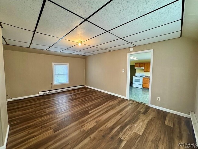 Photo - 341 Upper Front Ave