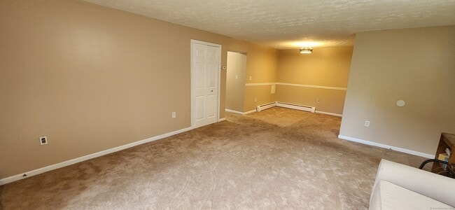 Photo - 1178 Middle Turnpike W Unit APT A