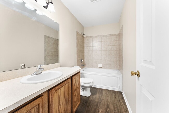 Photo - 206 Taddeo Dr