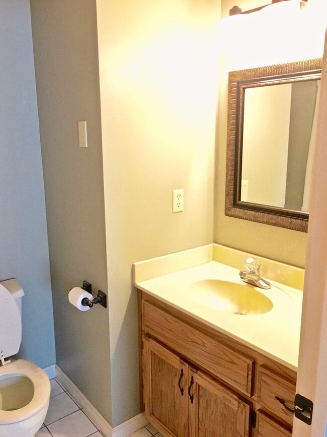 Building Photo - 4508 Antosh Cir Unit 4508 Antosh #2