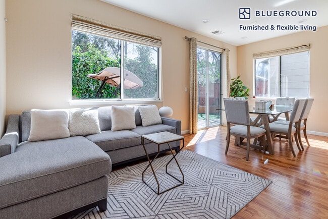 39858 Potrero Dr