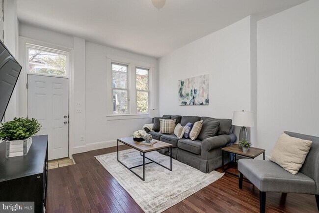 Photo - 23 N Patterson Park Ave