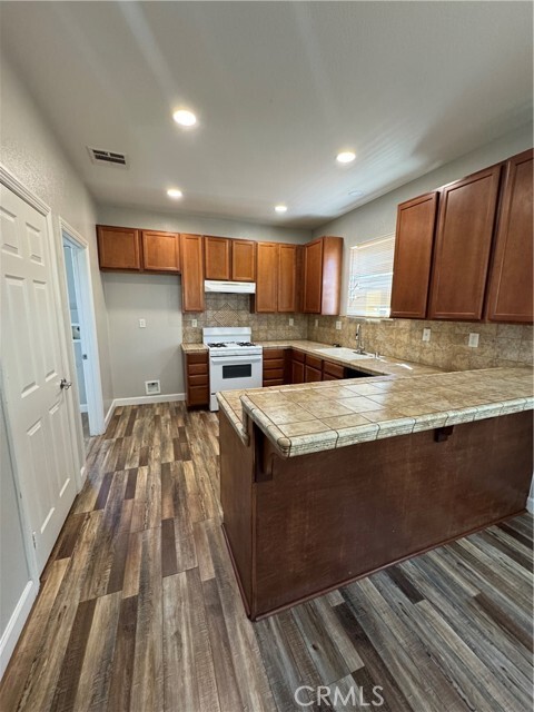 Photo - 44428 Elm Ave