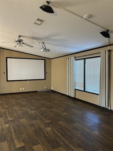 Photo - 317 Co Rd 4790