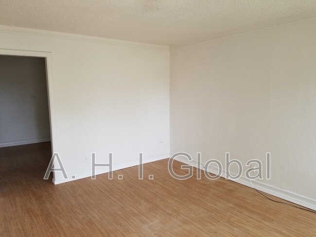 Photo - 4201 S Bowie St