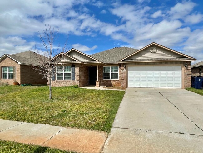 Beautiful 4 bed Bedroom Home in Mustang Sc... - Beautiful 4 bed Bedroom Home in Mustang Sc...