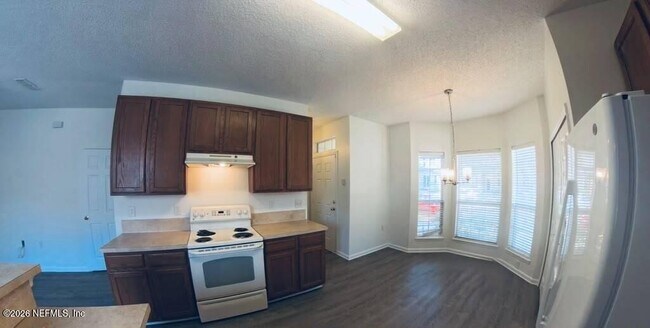 515 Hopewell Dr