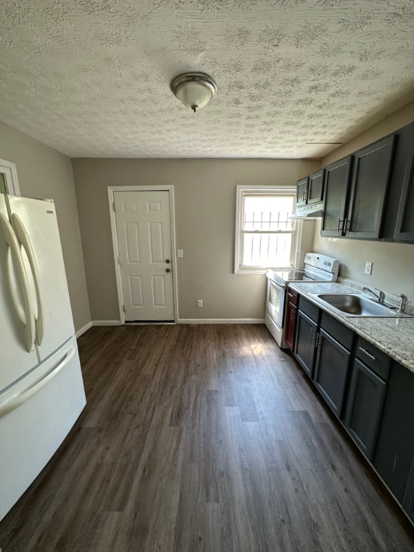 Photo - 685 Randolph St Unit 685