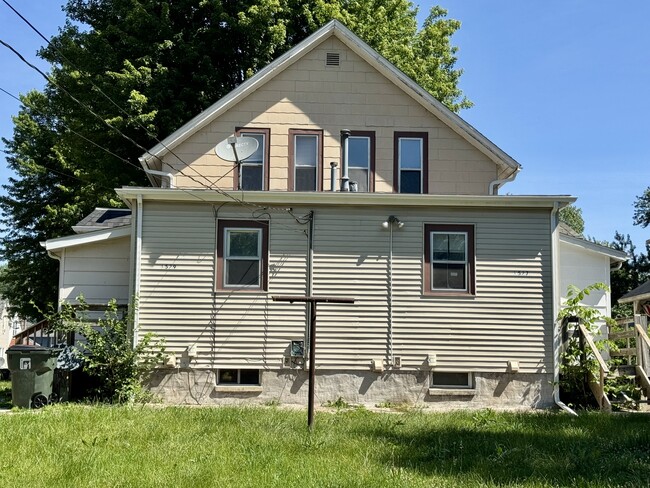 Building Photo - 1529 W 6th St Unit 1529