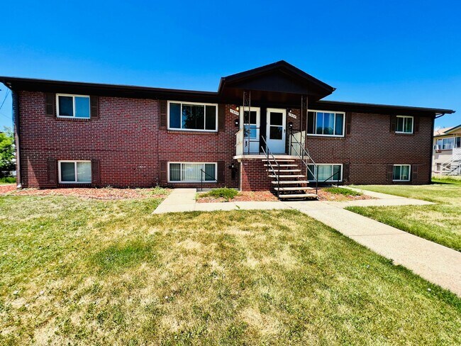 $0 DEPOSIT OPTION. 2 BED 1 BATH IN SOUTH W... - $0 DEPOSIT OPTION. 2 BED 1 BATH IN SOUTH W... Apartment Unit 7505