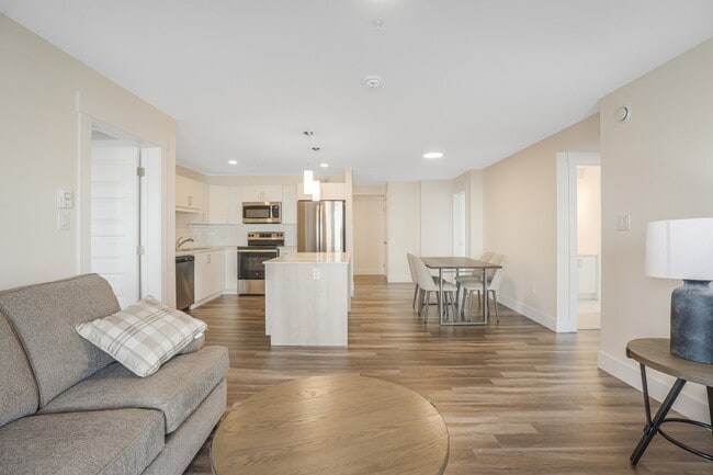 Photo - 7 Manhattan Dr Unit 307