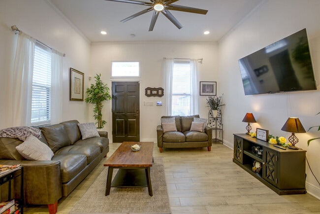 Photo - 2709 Baronne St Unit SI ID1604743P