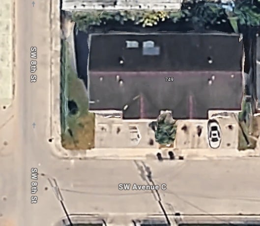 Photo - 749 SW Avenue C Unidad 2