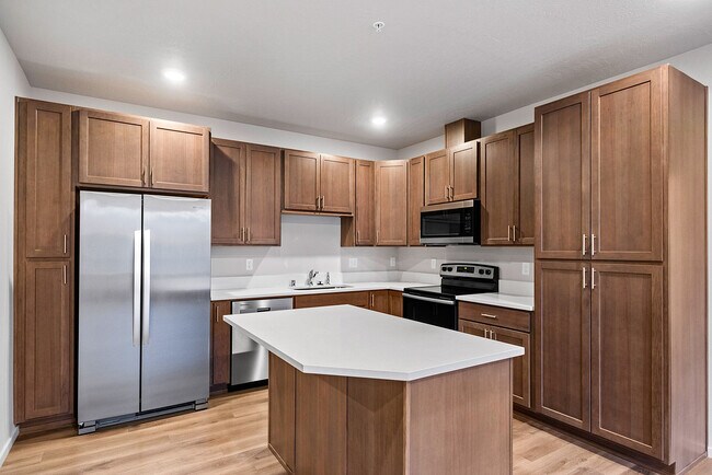 Kitchen Island - NoLL Lofts
