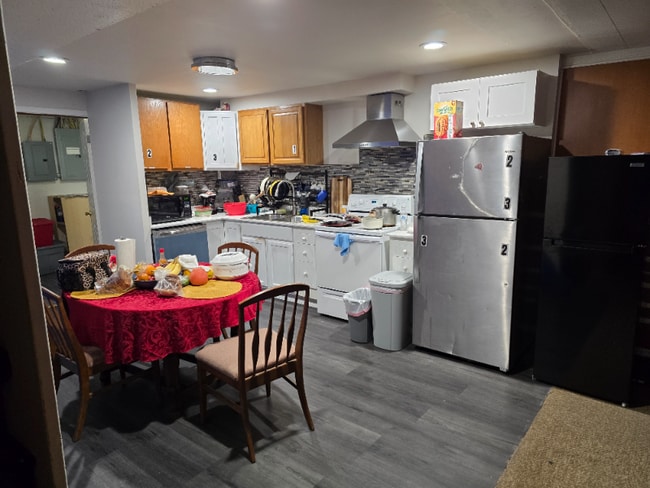 Photo - 431 SW 156th St