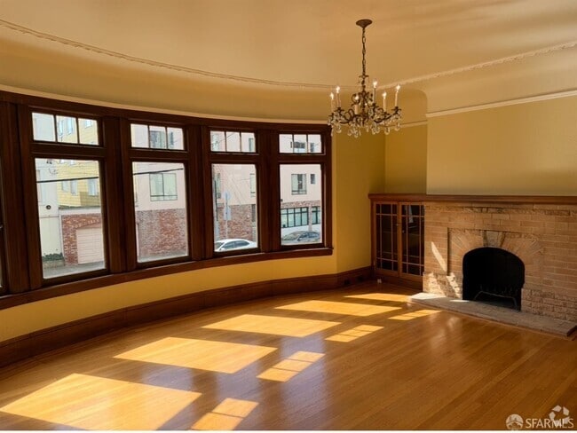 Building Photo - 1218 17th Ave Rental