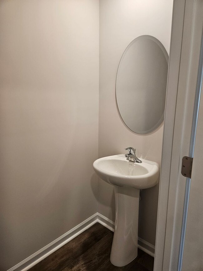 Photo - 188 Seymour Vlg Dr