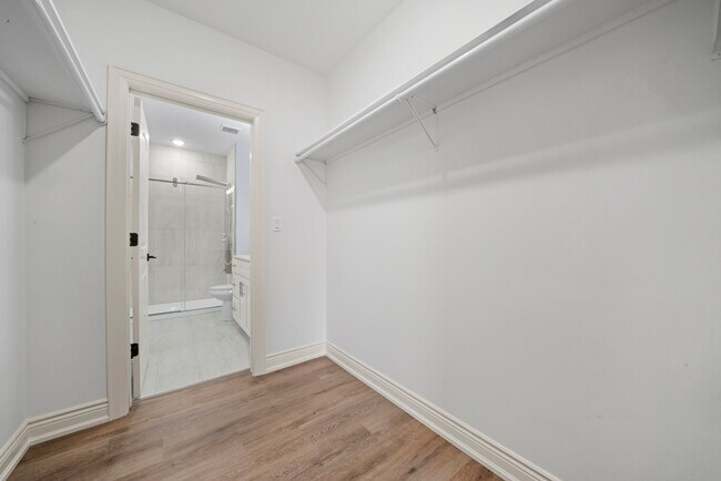 1-Bedroom Plus Closet