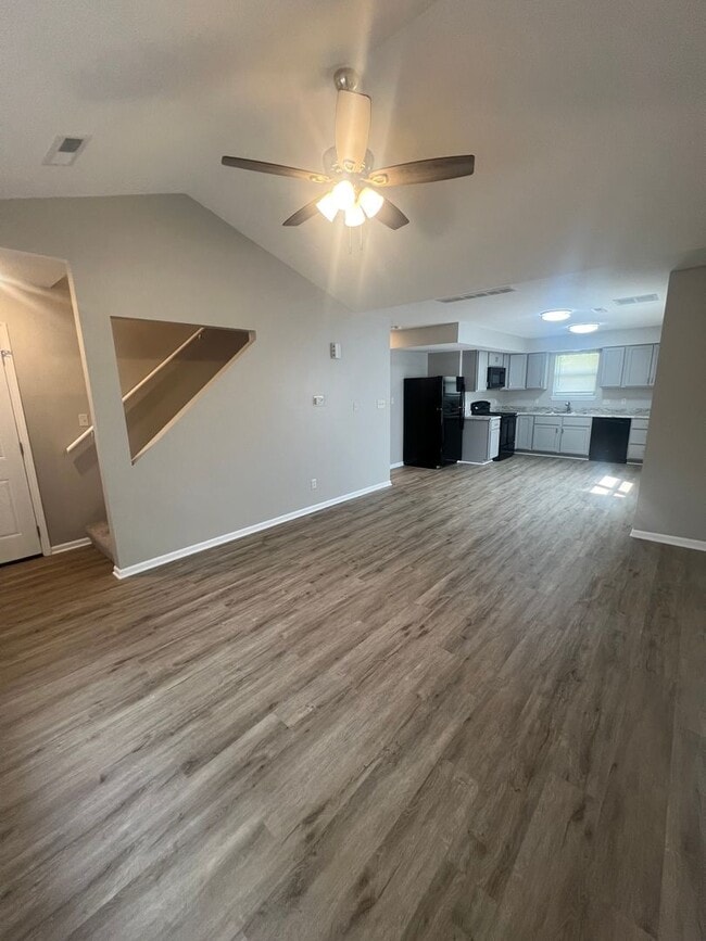 Photo - 3704-3706 Pimlico Unit 3706 Pimlico