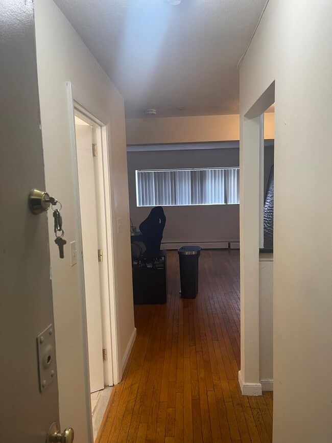 Photo - Allston Oversized  Sunny Modern Spacious 1 with Parking ava Ht Hw Inc  Included, 1 Free month
