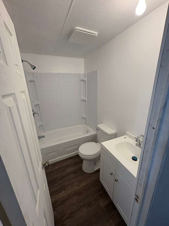 Photo - 736 Green Acres Ln