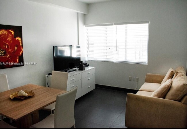 Photo - 1600 Euclid Ave Condo Unit 101