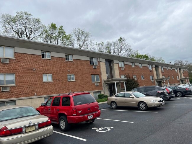 Photo - 3022 N Verity Pky Apartments Unit 95