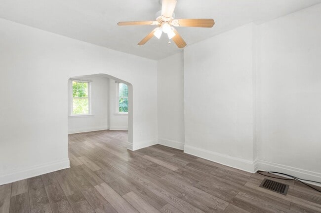 Photo - Gorgeous 3 Bedroom House in Beechview available July 1!