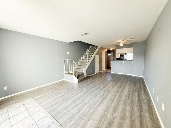 Photo - Spacious 2 story townhouse with fenced yard!