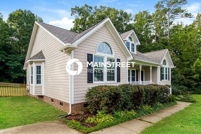 Photo - 3 Bedroom Pet-Friendly Home in Garner, NC with Main Street Renewal