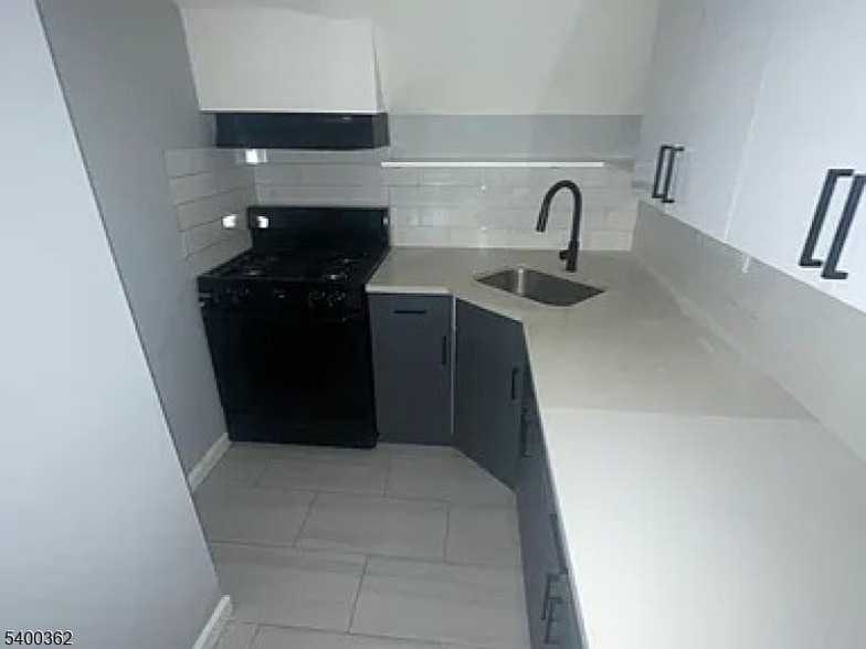 Photo - 848 S 14th St