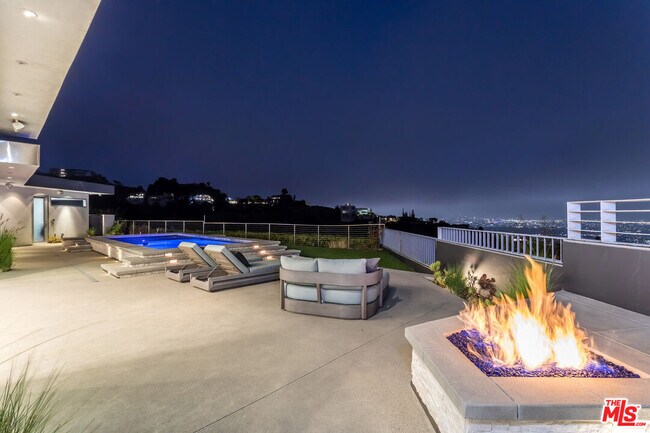 Photo - 9315 Nightingale Dr